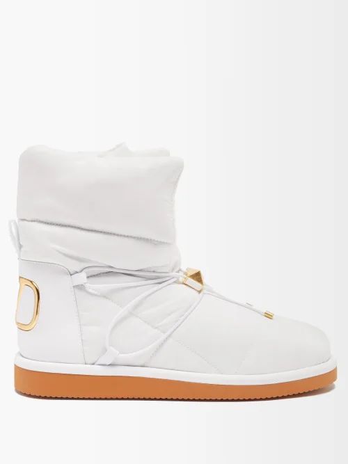 V-logo Quilted Snow Boots - Womens - White