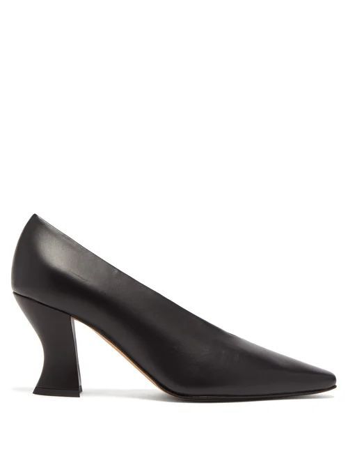 Almond Curved-heel Leather Pumps - Womens - Black