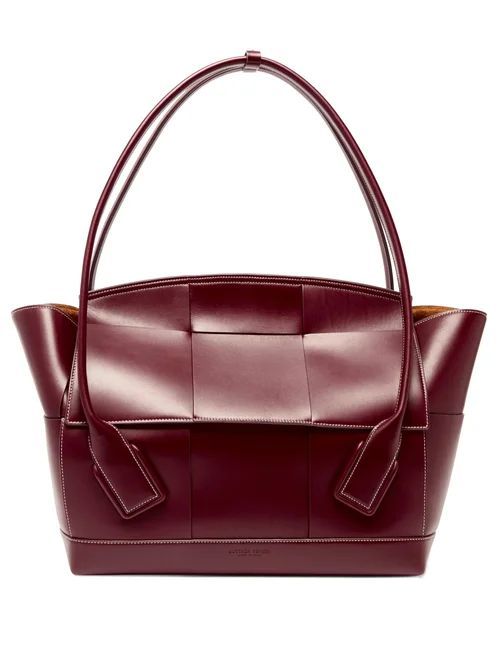 Bottega Veneta - The Arco Large Intrecciato Leather Bag - Womens - Burgundy