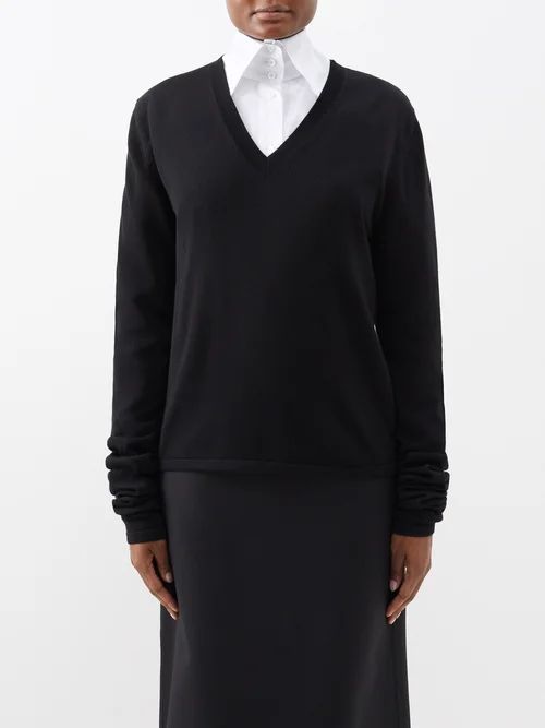 Pelayo V-neck Wool Sweater - Womens - Black