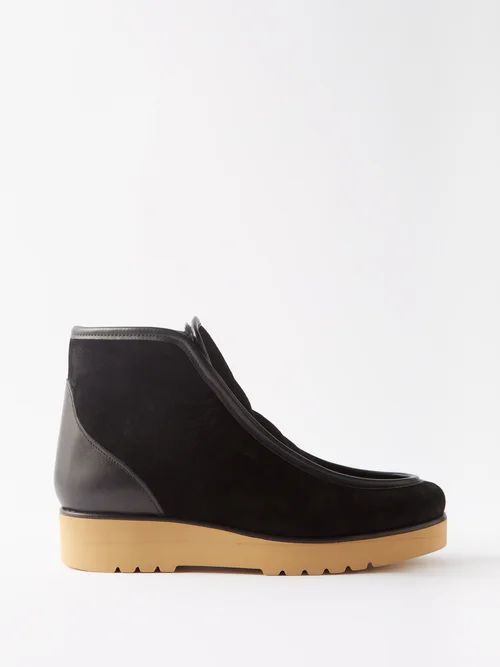 Tyga Shearling-lined Suede Boots - Womens - Black