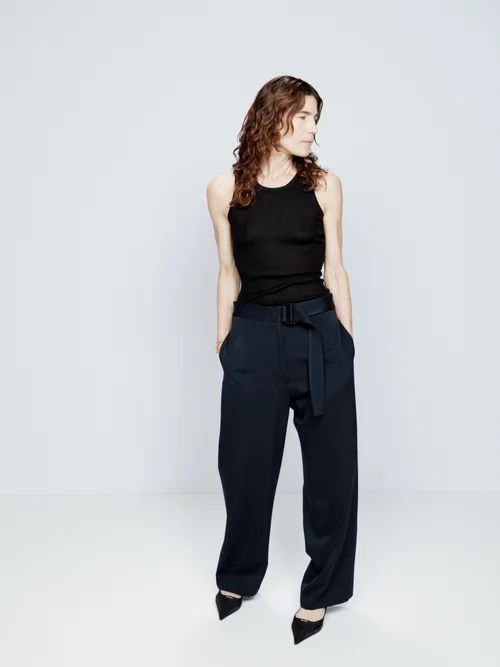 Belted Tapered Tailored Wool Trousers - Womens - Navy