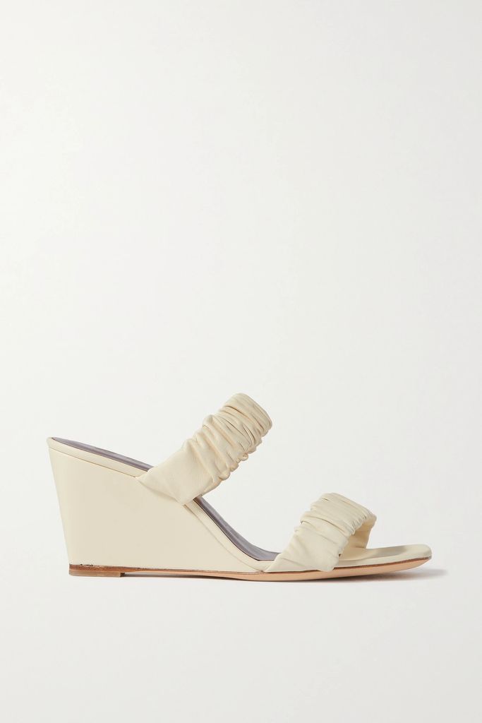 Frankie Ruched Leather Sandals - Cream