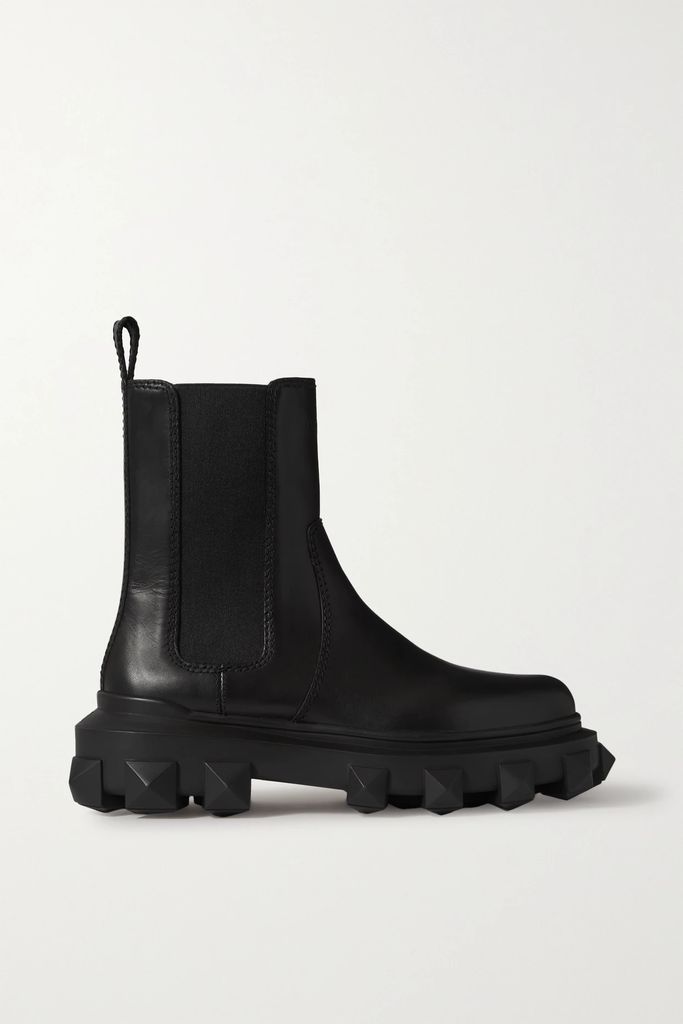 Valentino Garavani Trackstud Beatle 35 Leather Chelsea Boots - Black