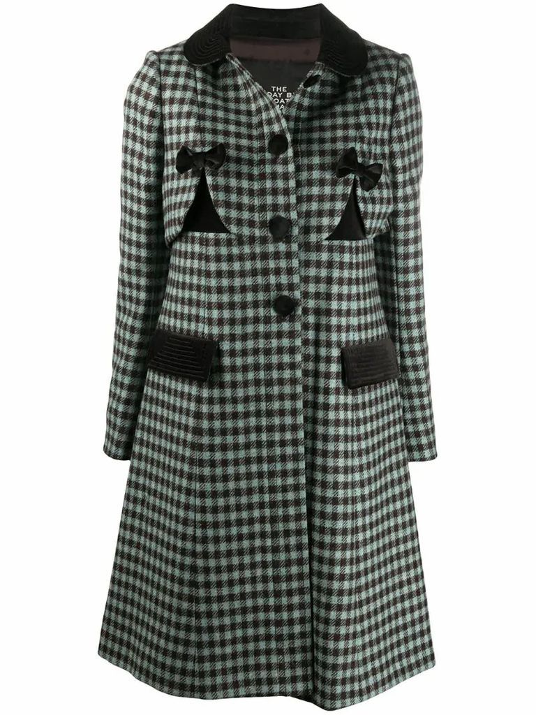 A-line check pattern coat
