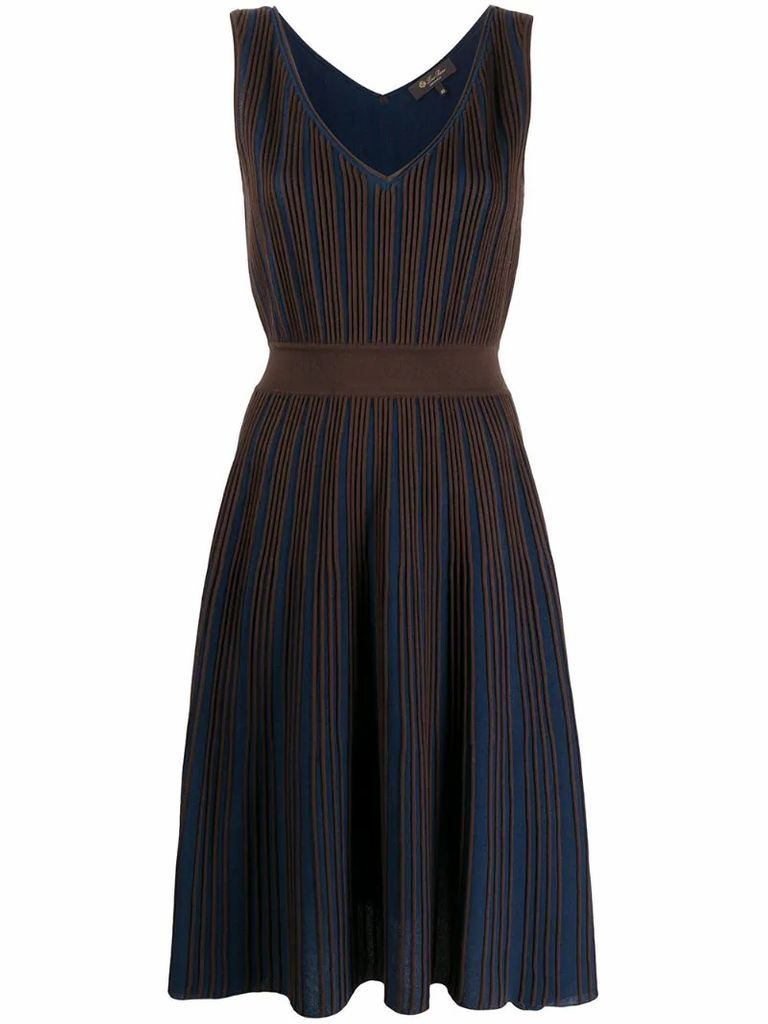 V-neck striped pattern dress