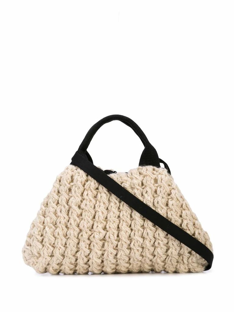 chunky knit tote bag