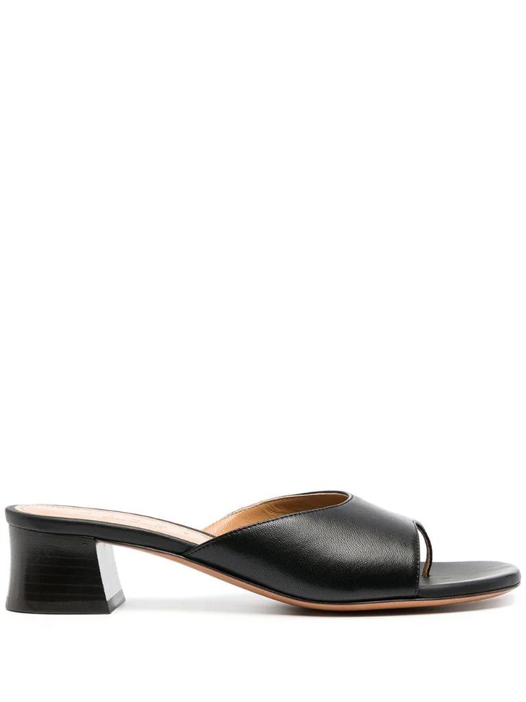 thong-style leather low-heel mules