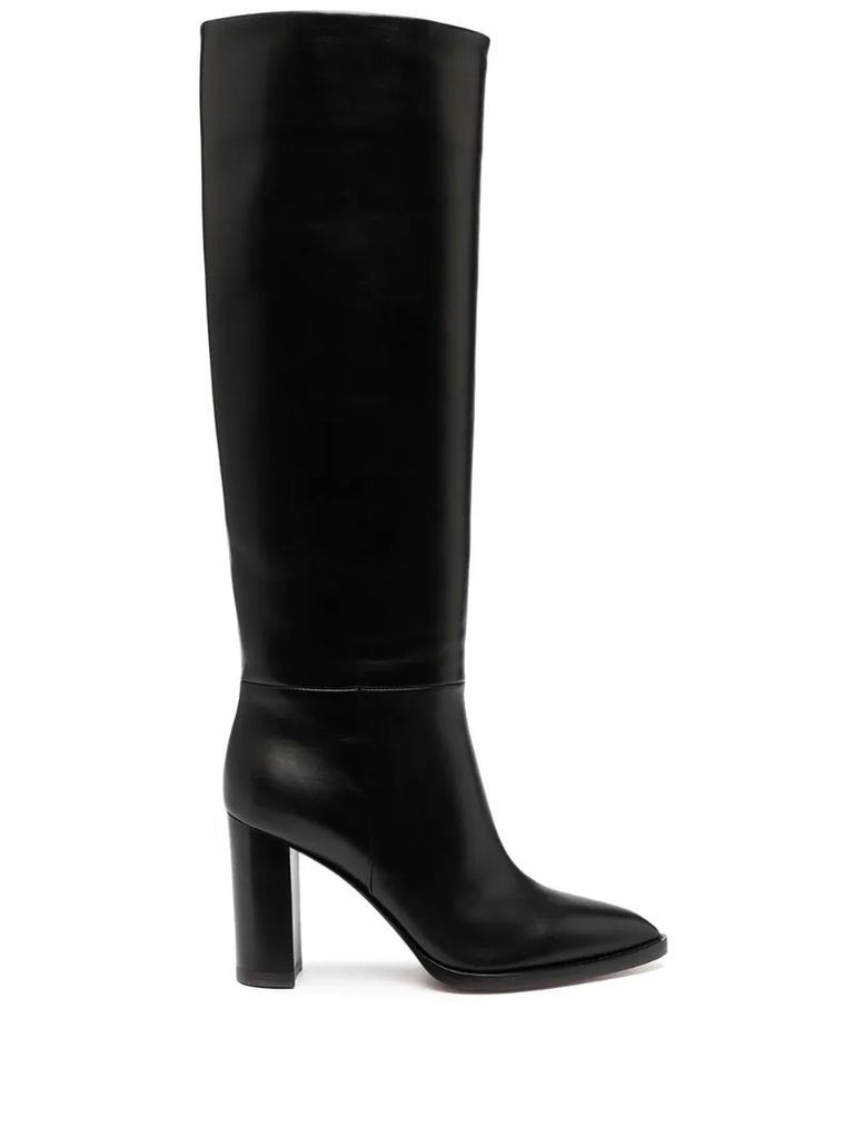 Kerolyn pointed leather boots