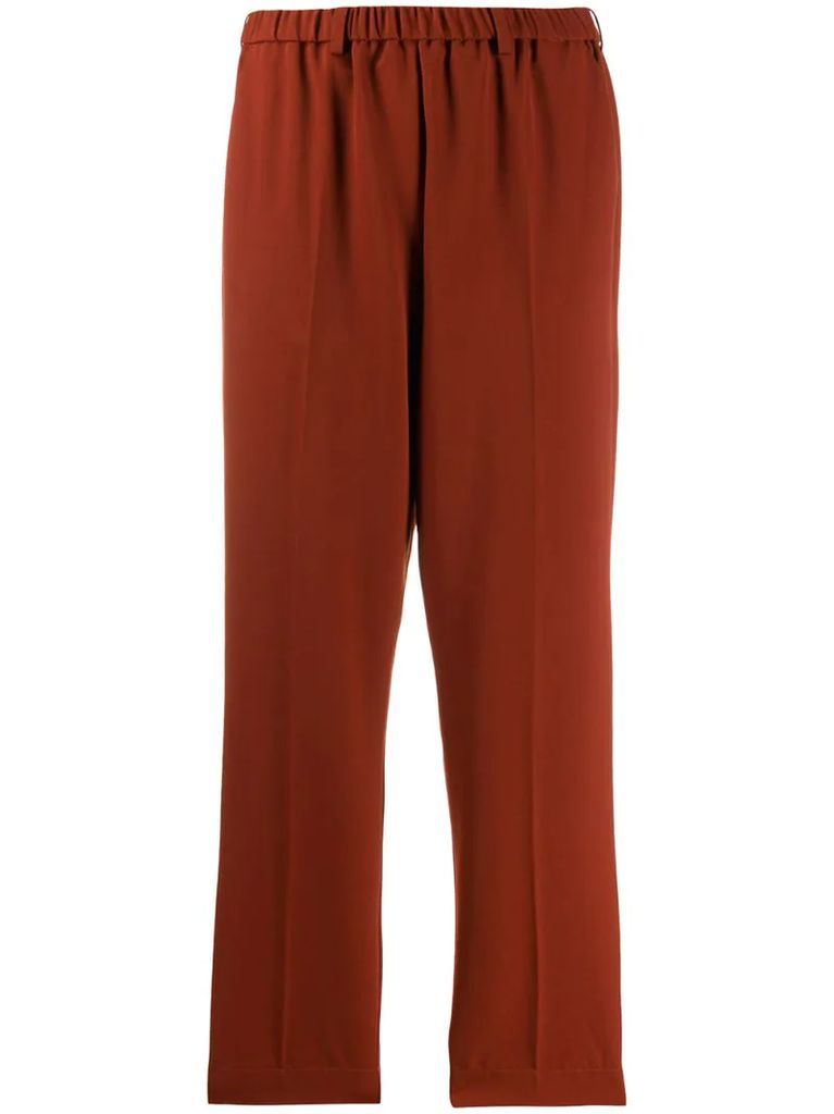 straight-leg trousers