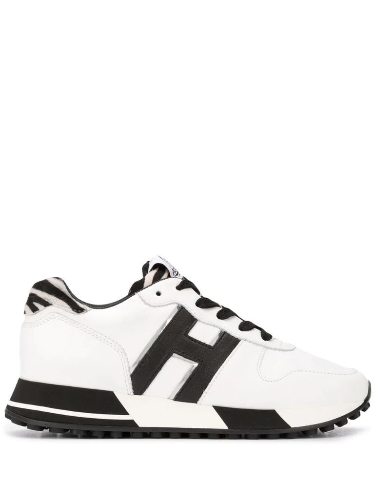 H383 low-top sneakers
