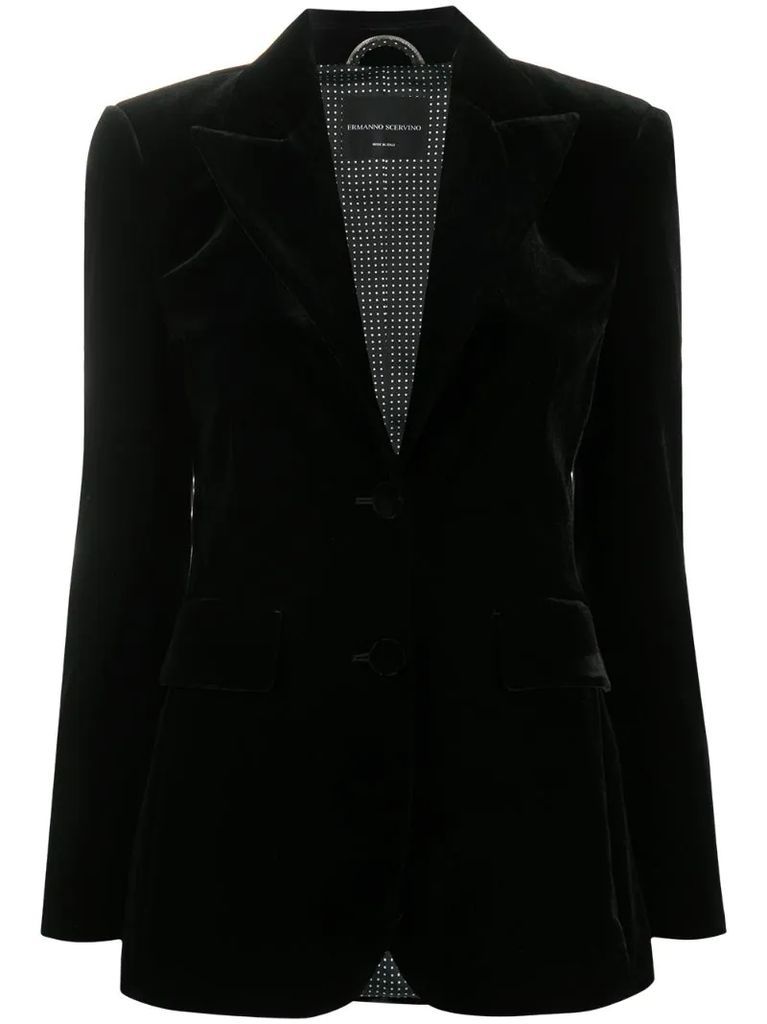 long-sleeved velvet blazer