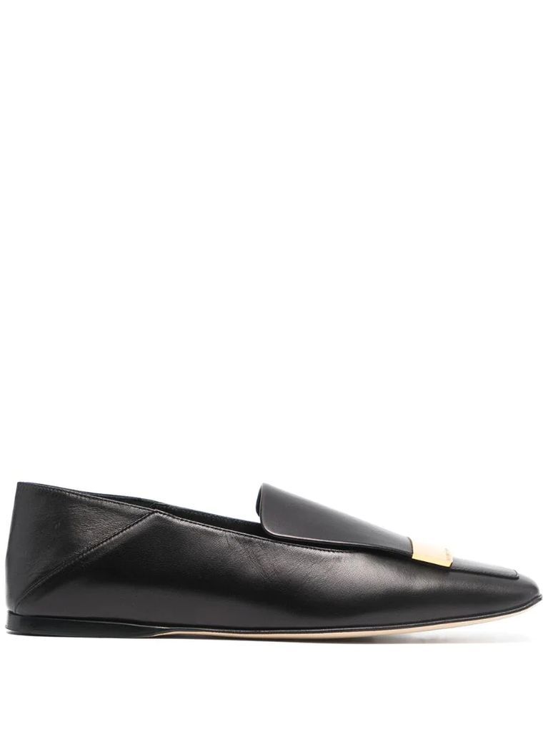metal-plaque leather loafers