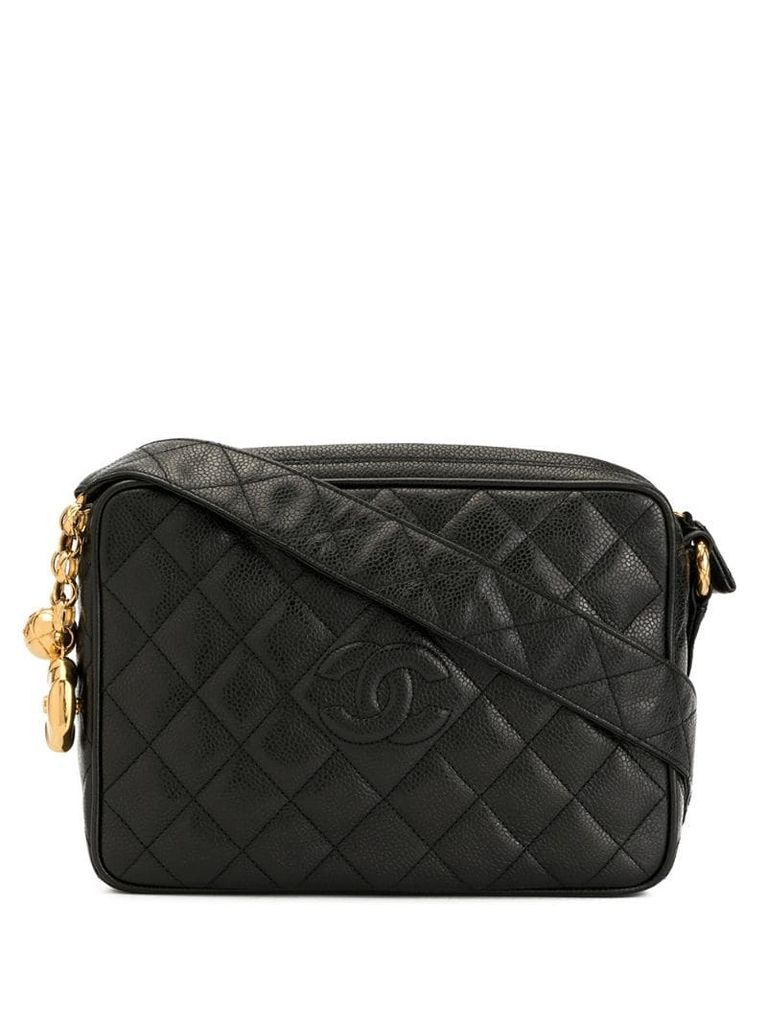 diamond quilted shoulder bag