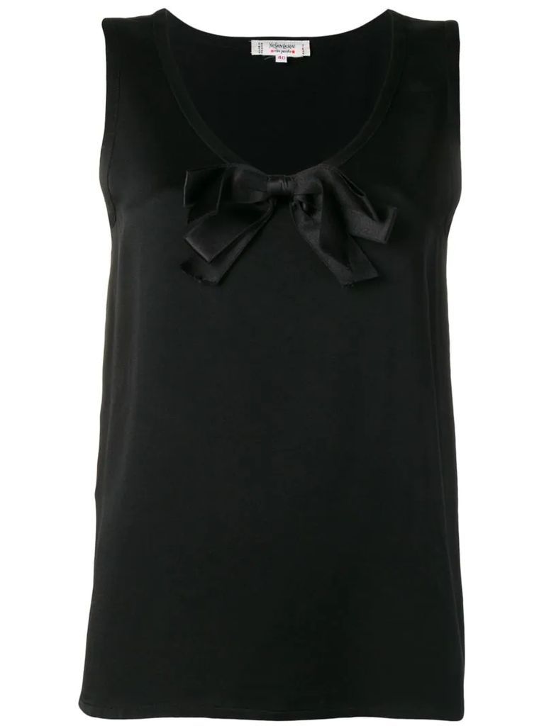 1990's bow detail top