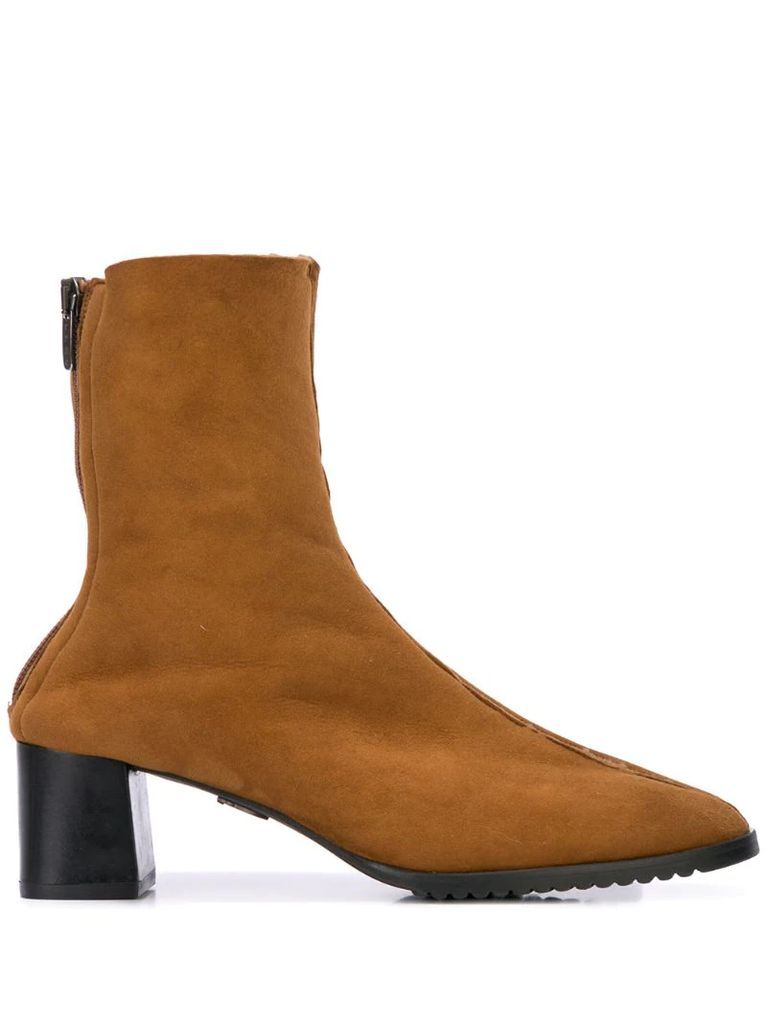 Urban ankle boots