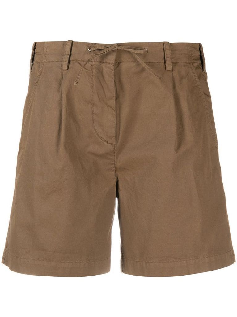 waist-tied utility shorts