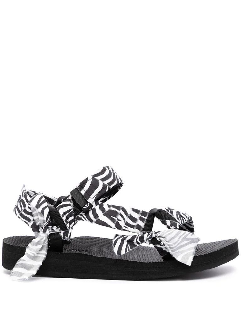 chunky two-tone sandals
