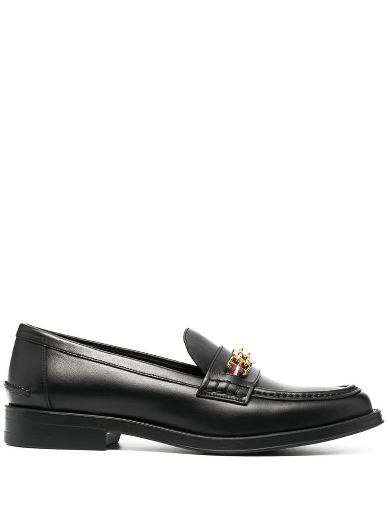 Elodie chain-embellished loafers