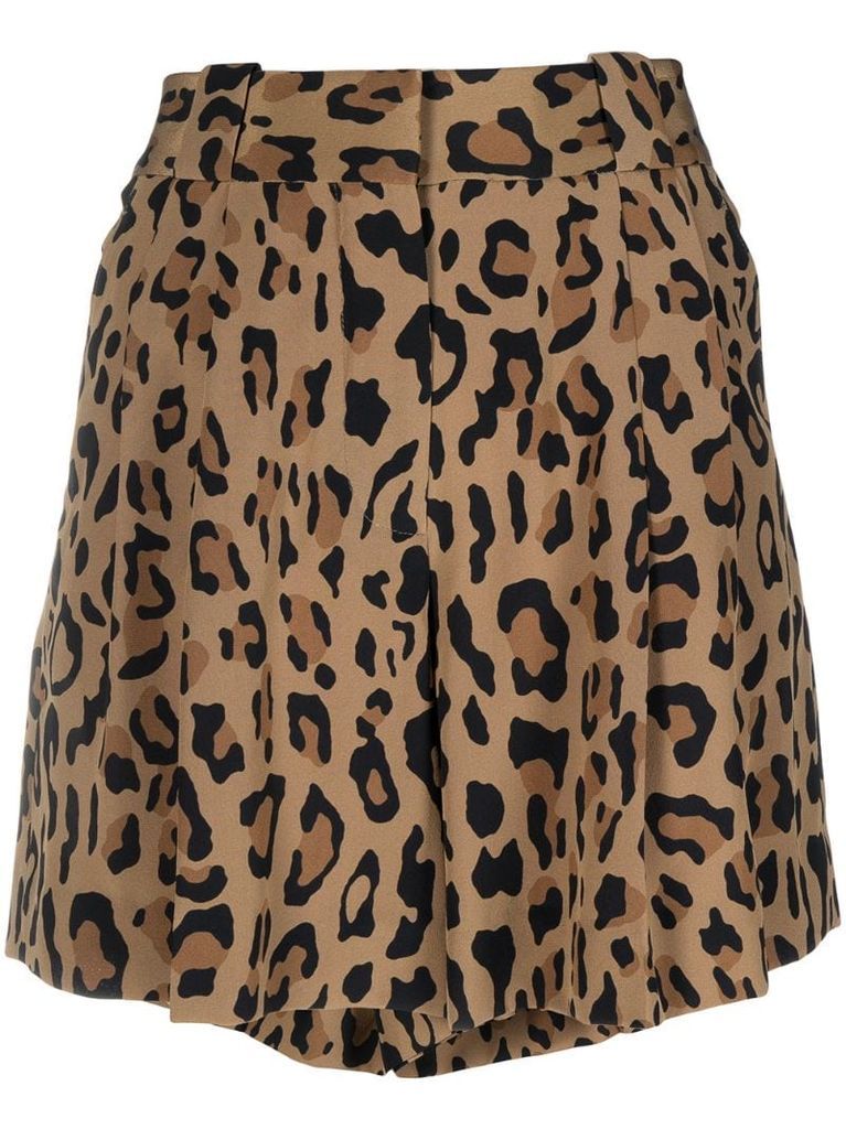 leopard print fluid shorts