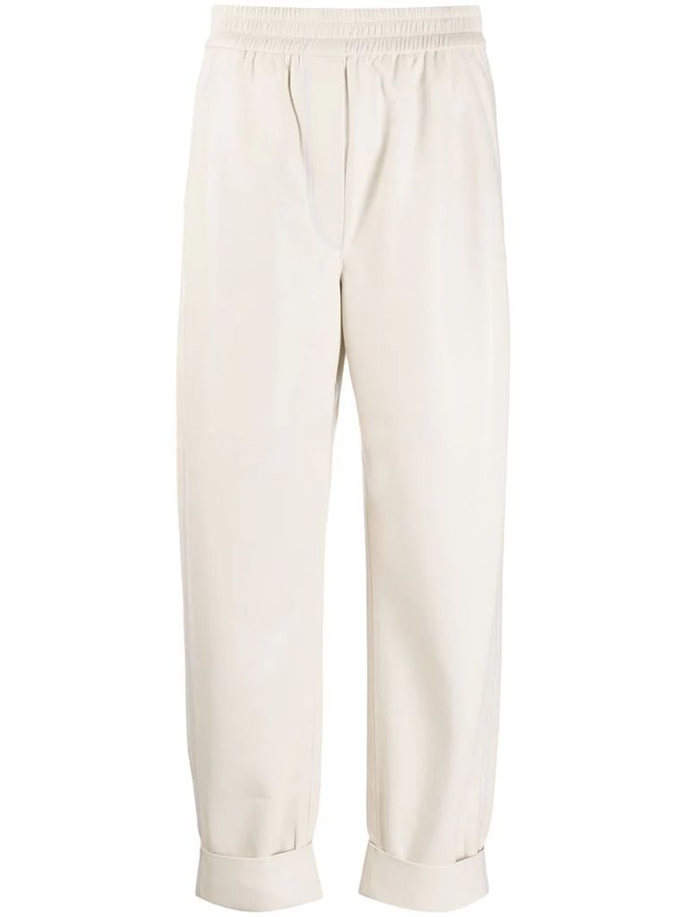 turn-up hem trousers