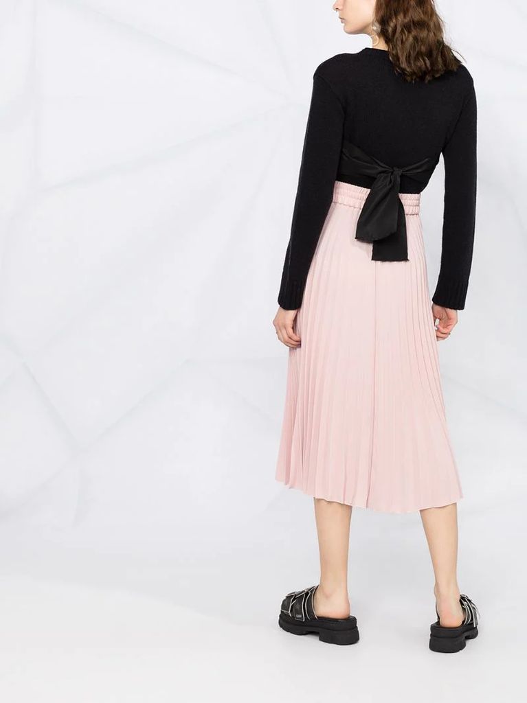 pleated tie-waist skirt