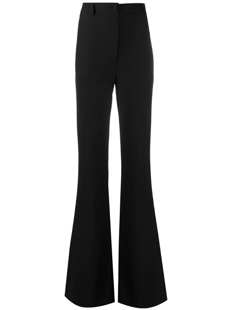 fitted-flared trousers