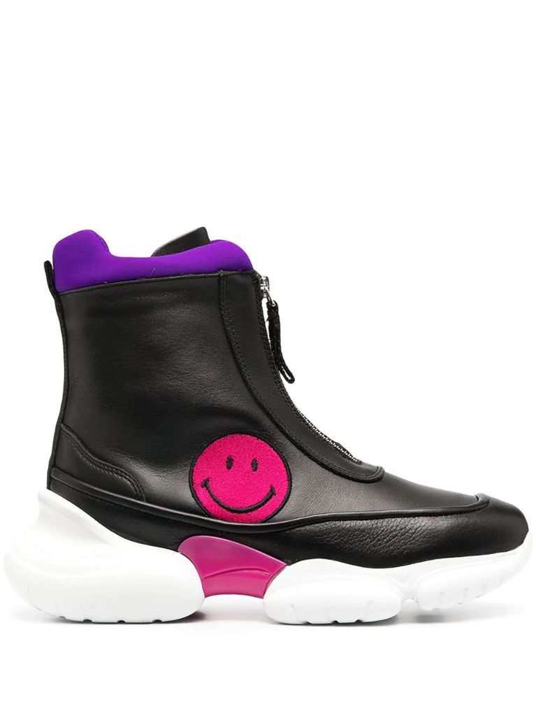 Hamlin smiley-face boots