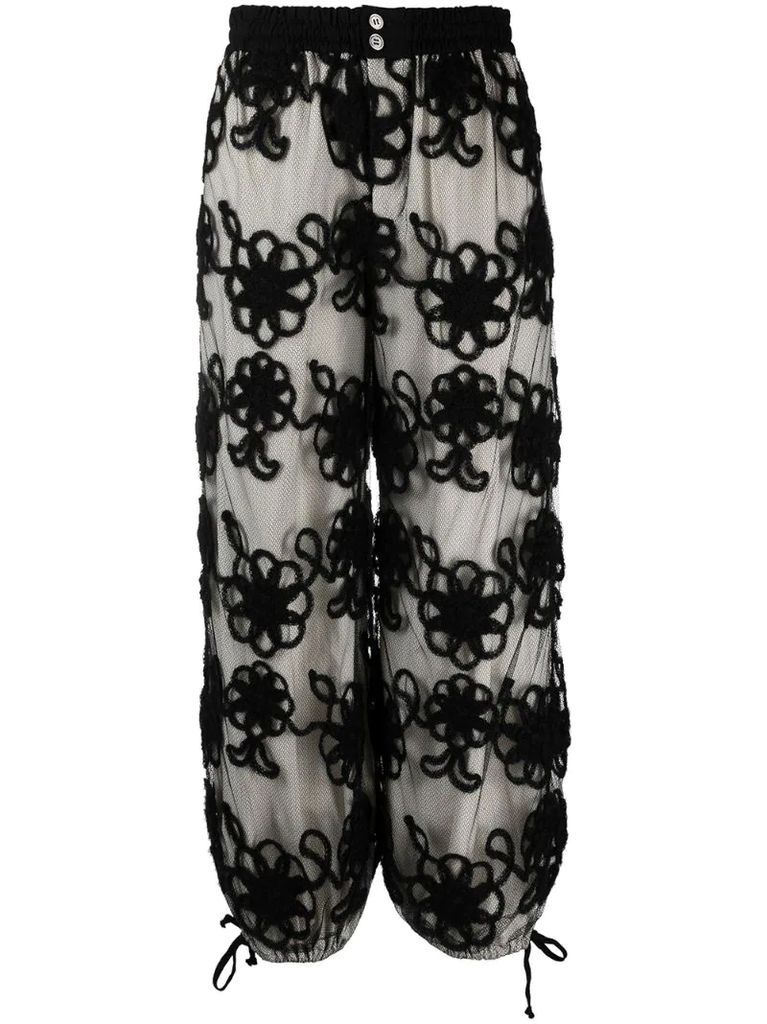 floral-embroidered loose fit trousers