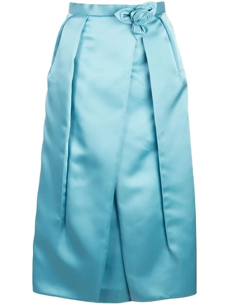 corsage detail inverted pleat skirt