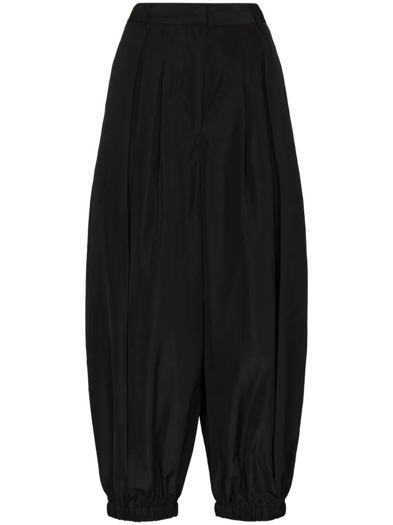 pleated-detail cropped trousers