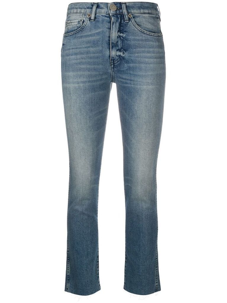 stonewashed skinny jeans