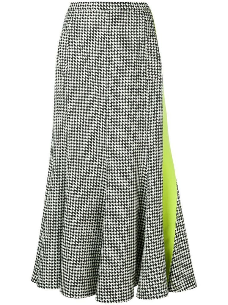 houndstooth patterned pleated skirt