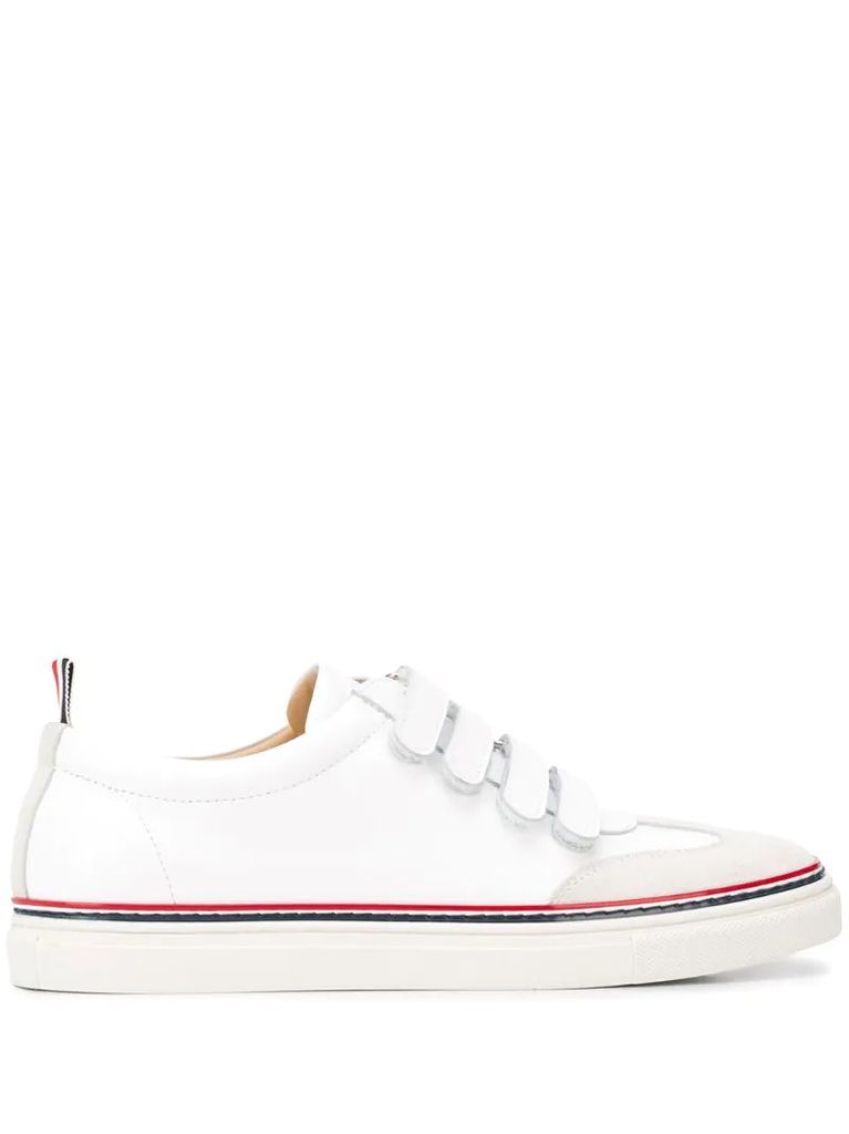 touch strap low-top sneakers