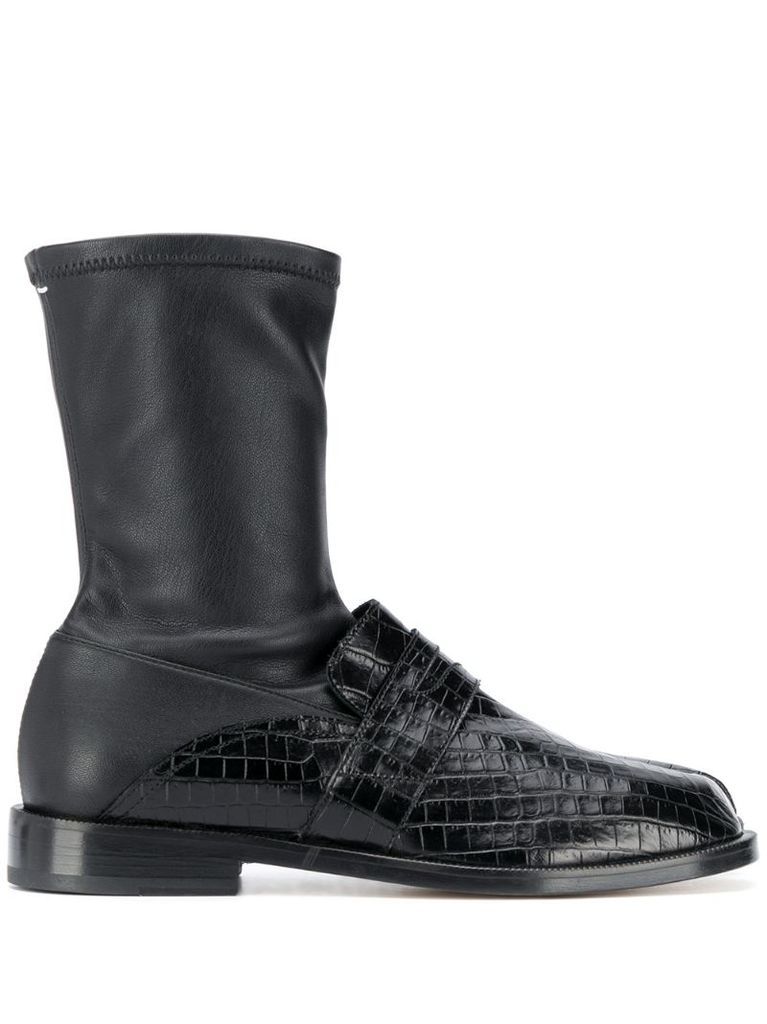 Tabi ankle boots