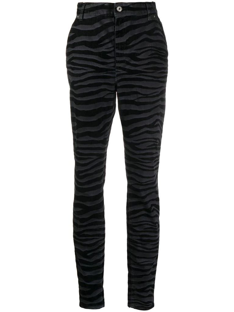 tiger-print high-waisted jeans