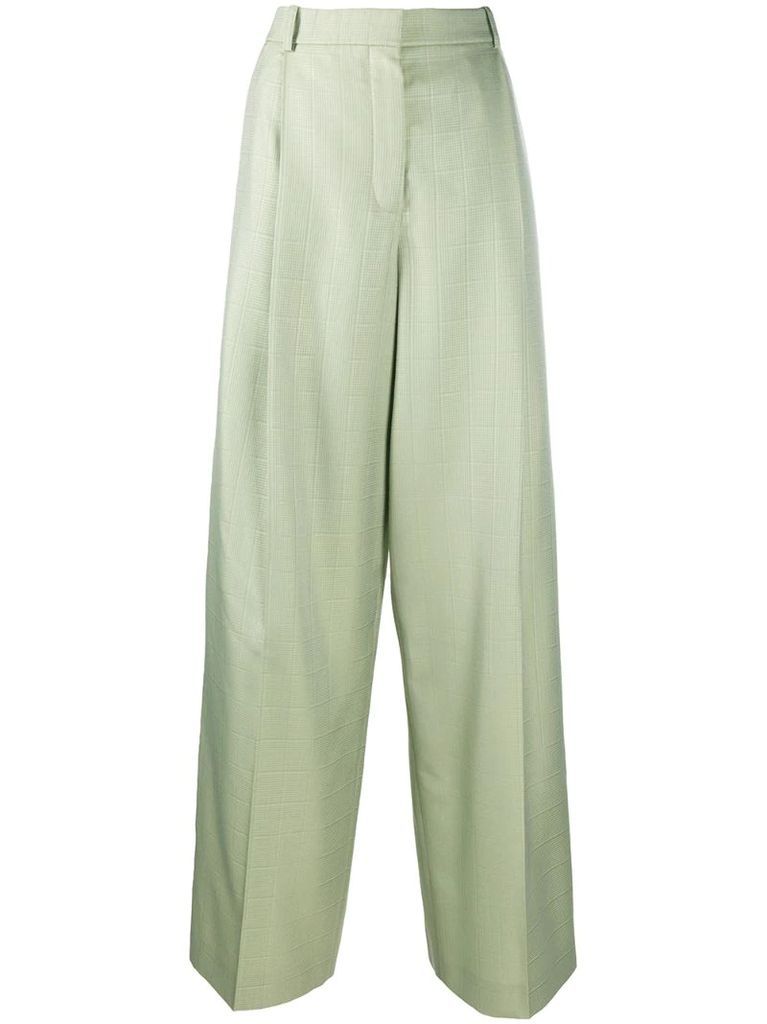 high-waisted wide trousers