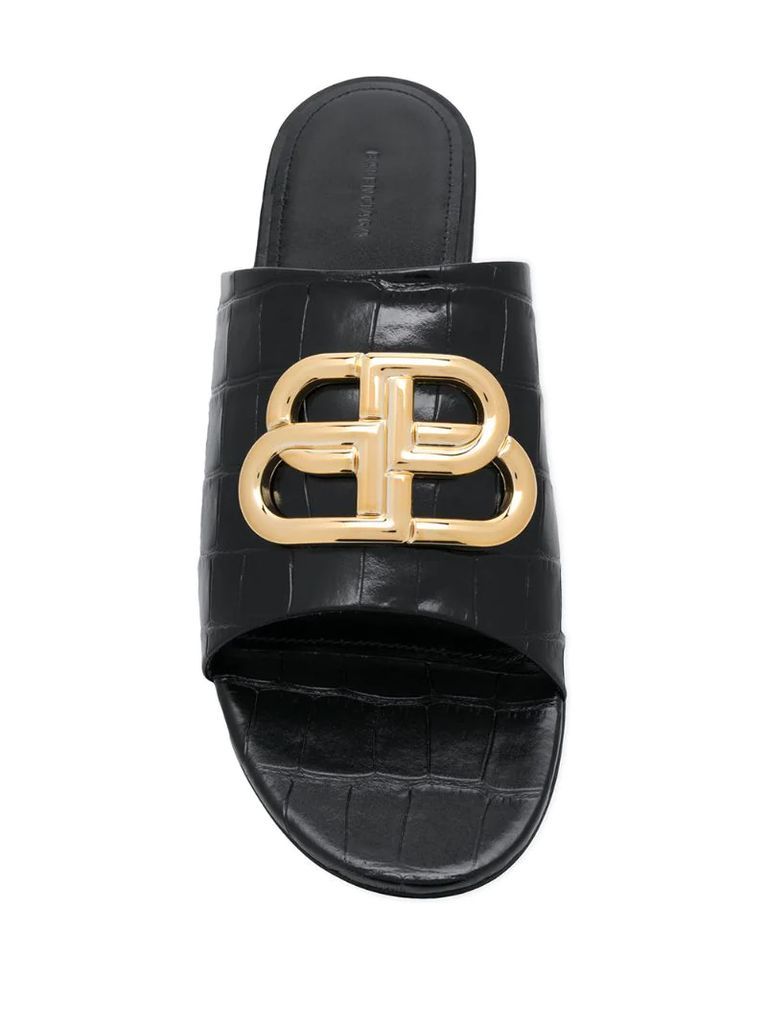 BB leather sandals