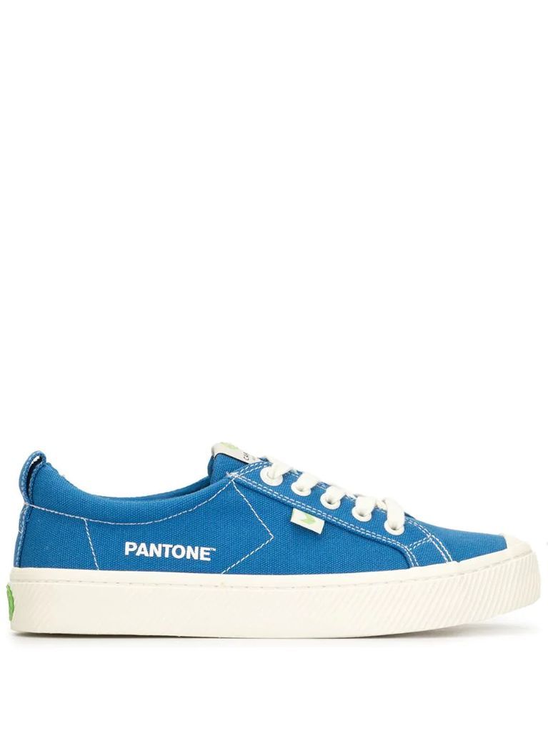 x Pantone OCA Low Pantone Classic Blue Canvas Contrast Thread Sneaker