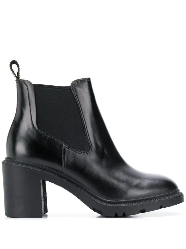 heeled chelsea boots