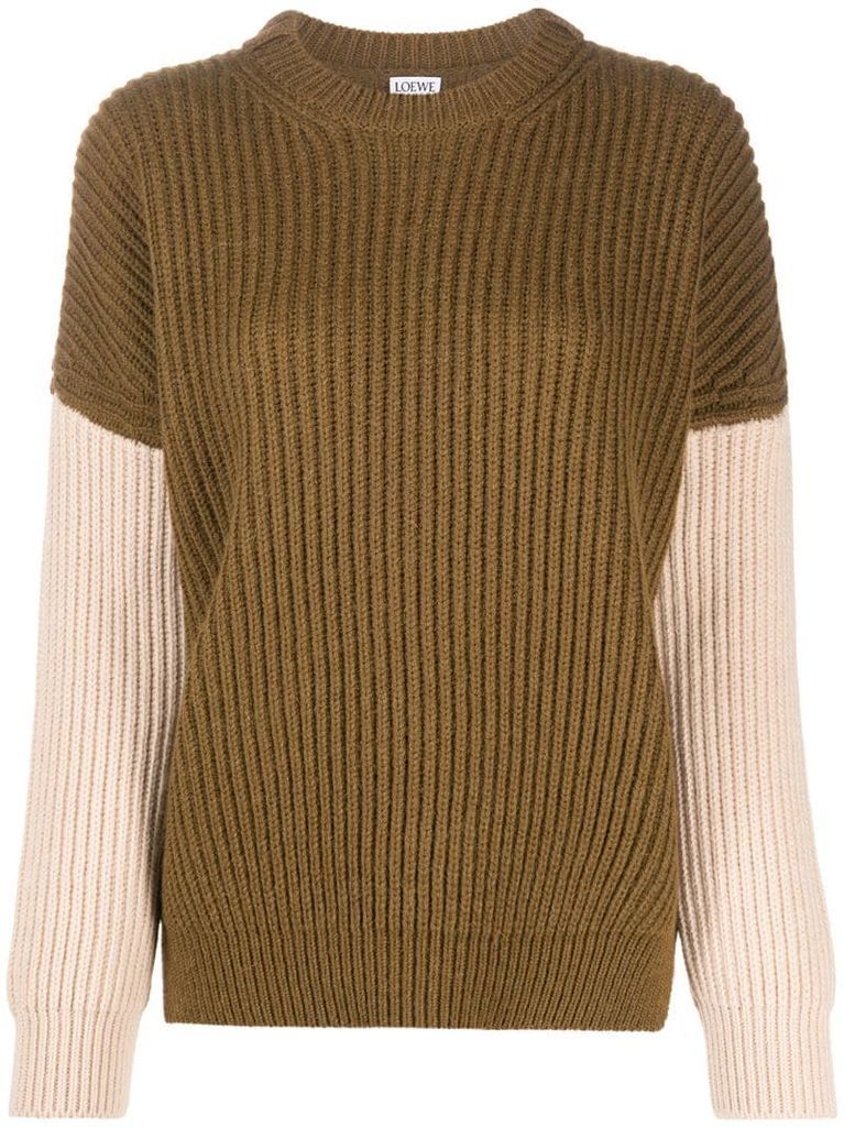 contrast-sleeve ribbed jumper