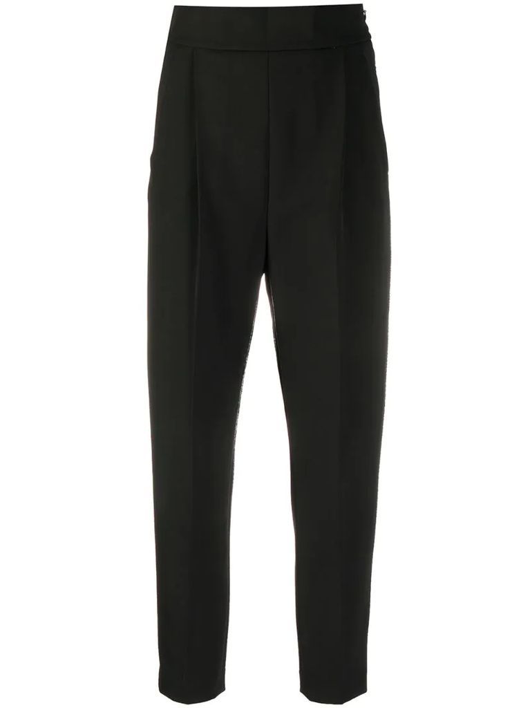 pleated tapered trousers