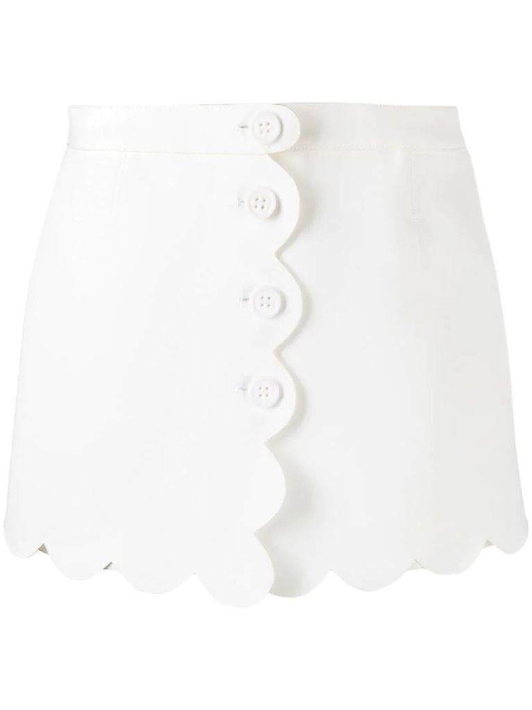 scalloped-edge layered shorts