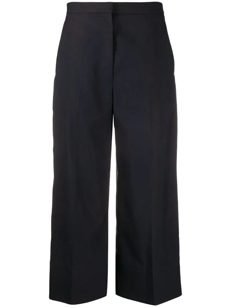 back darts cropped trousers