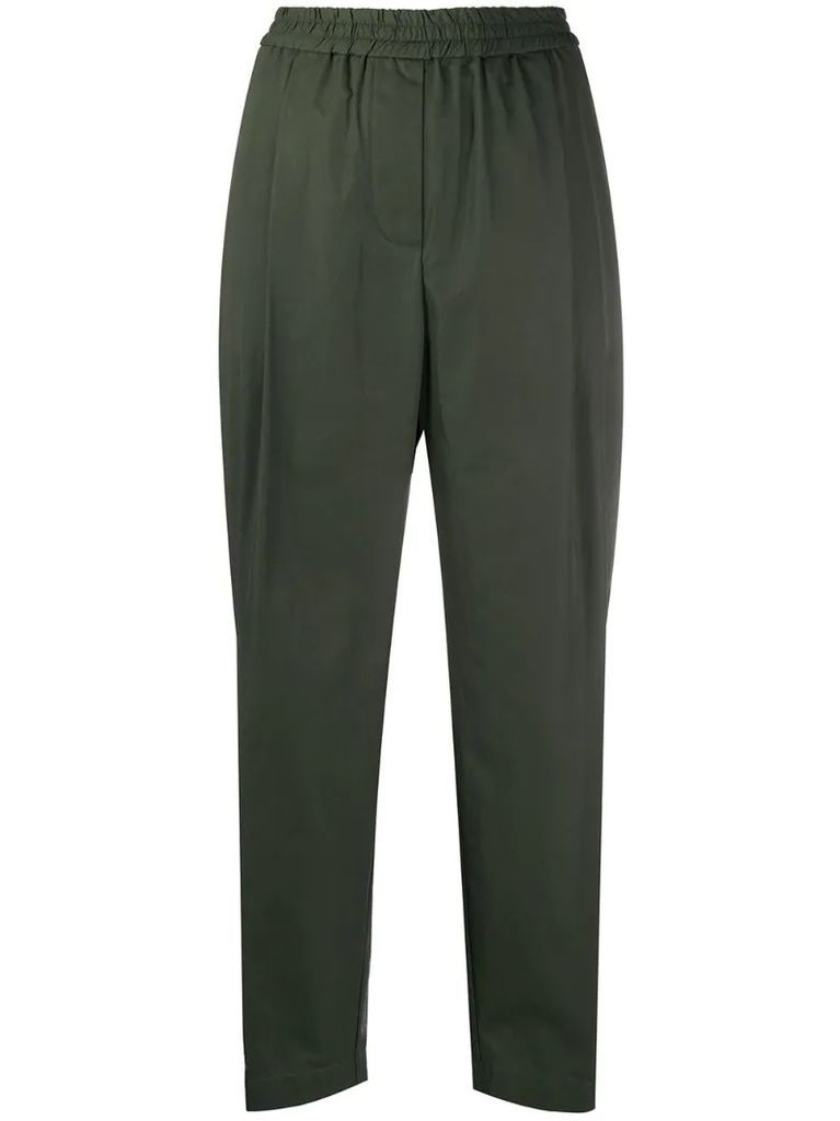 loose-fit cropped trousers