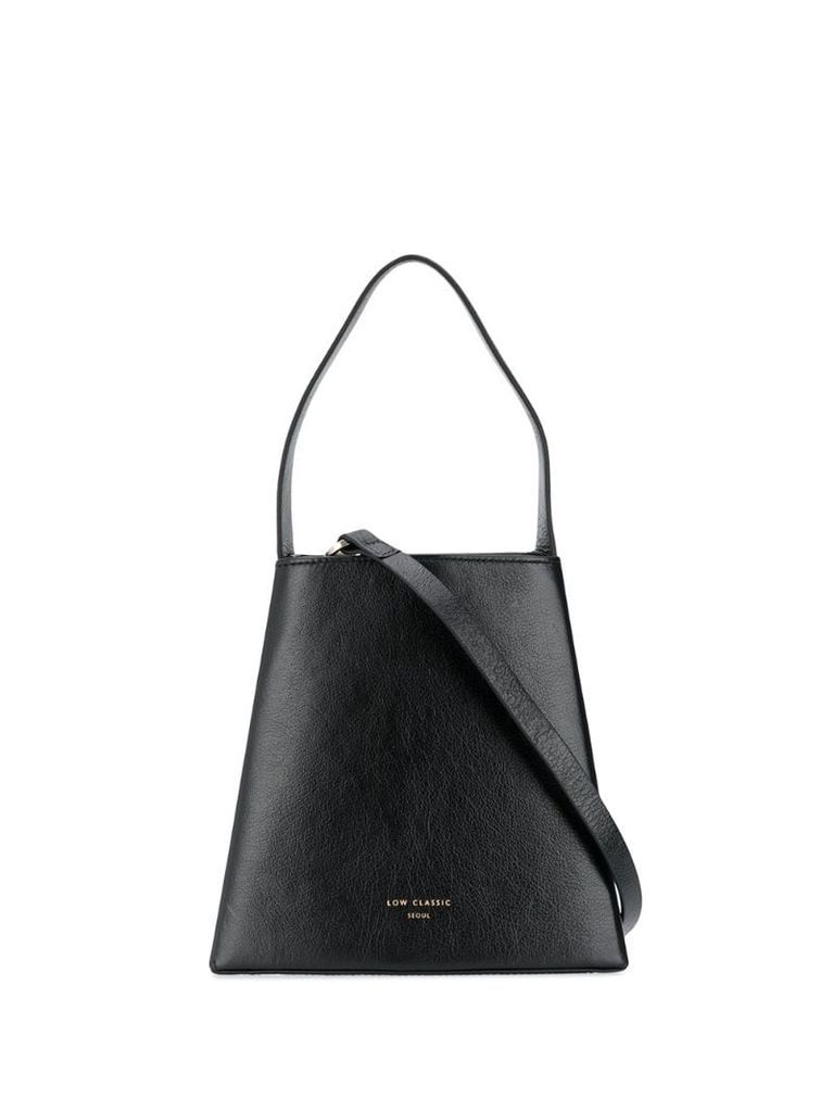Curve embossed logo tote