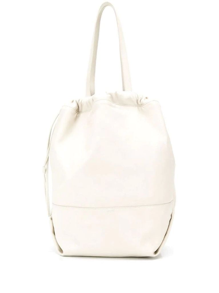 Teddy bucket bag