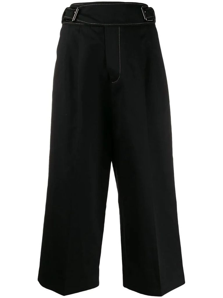 extra-loose leg trousers