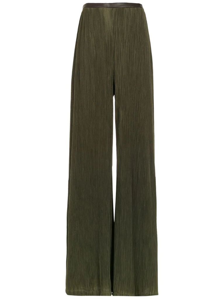 Pleated wide trousers