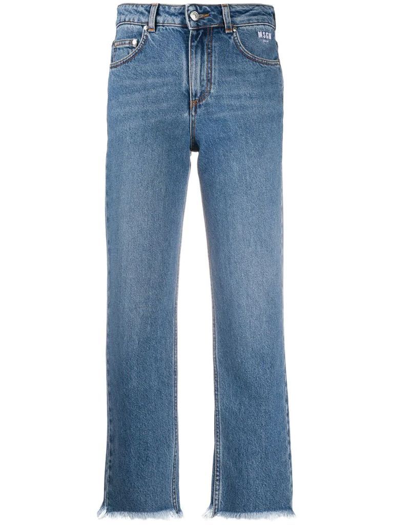 frayed-edge cropped jeans